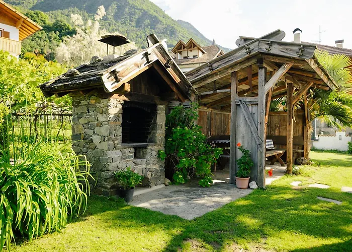 Villa Hofer am Bach Algund